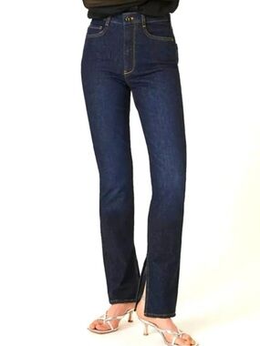 PILCRO (Anthropologie) straight leg dark wash denim with slit Size: 28